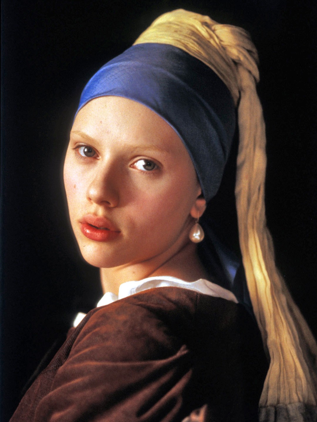 the girl with the blue earring